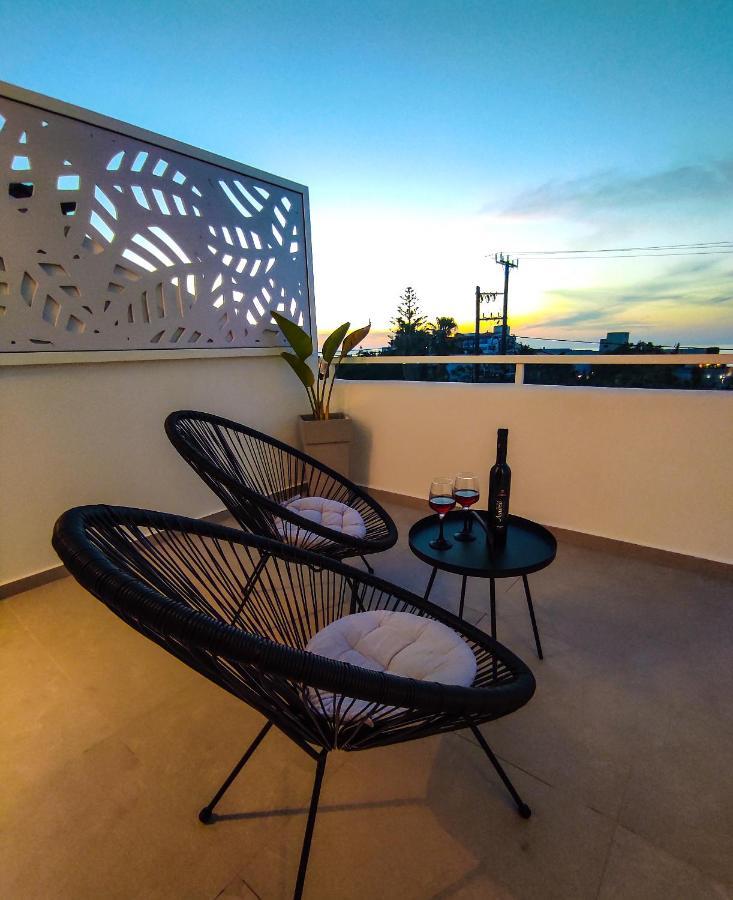 Poseidonas Luxury Apartment プラタネス エクステリア 写真