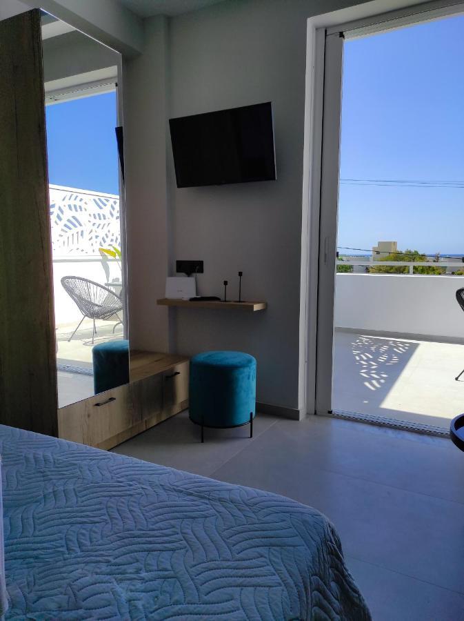 Poseidonas Luxury Apartment プラタネス エクステリア 写真